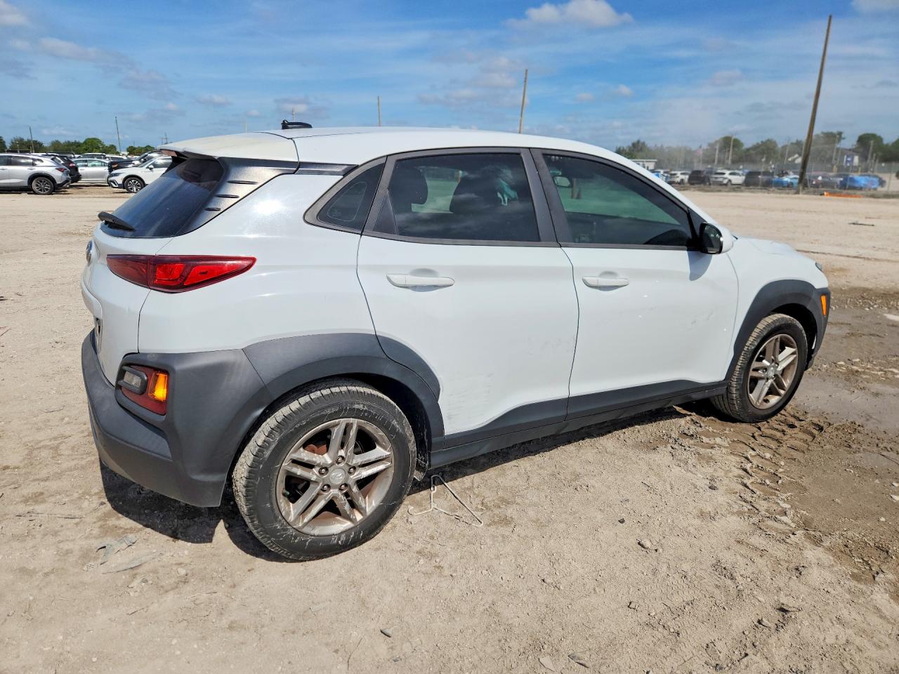 Hyundai KONA Se