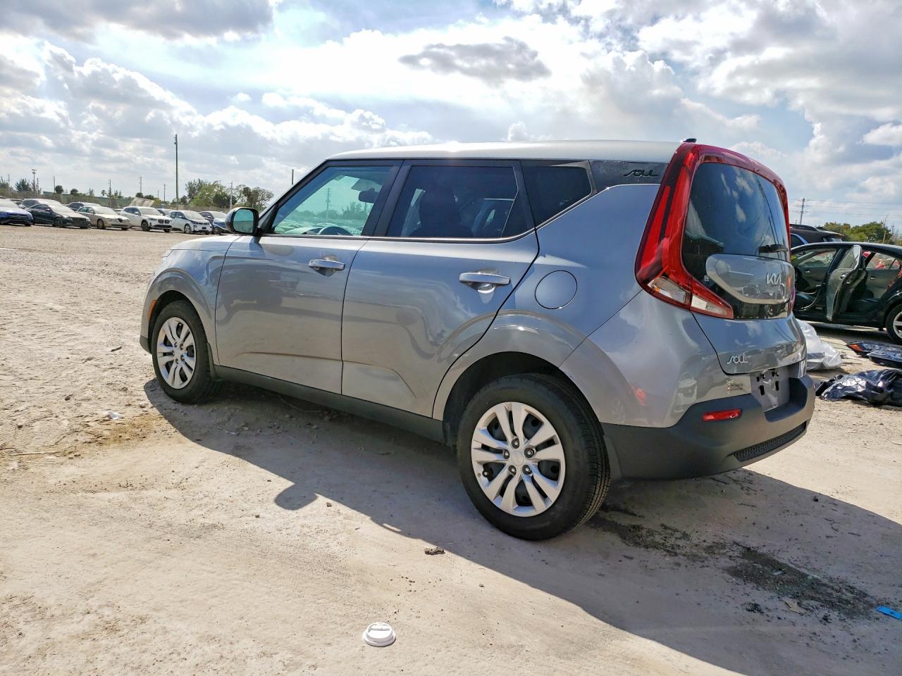 Kia Soul Lx