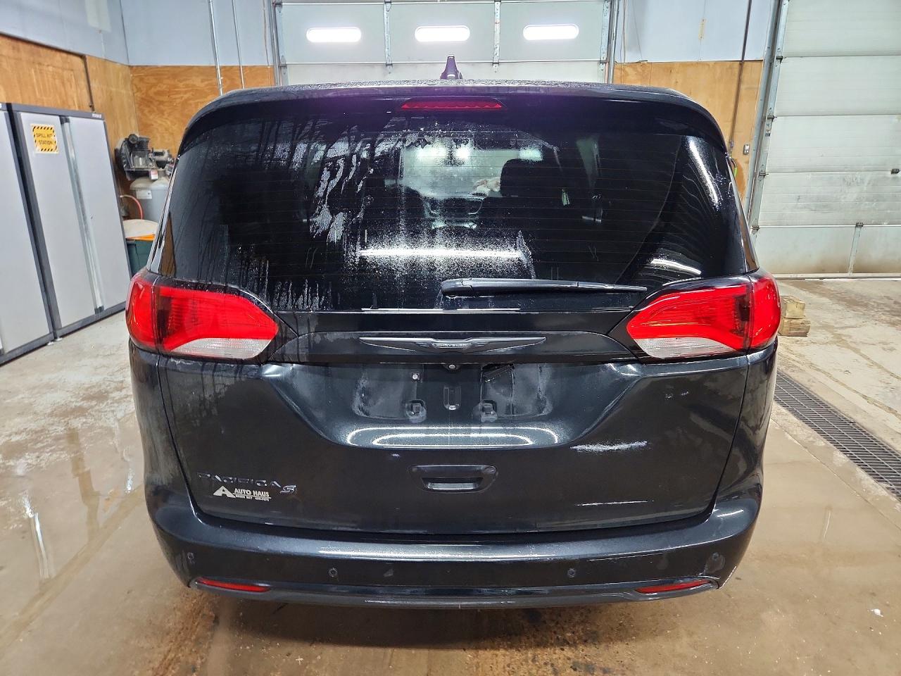 Chrysler Pacifica Touring Plus