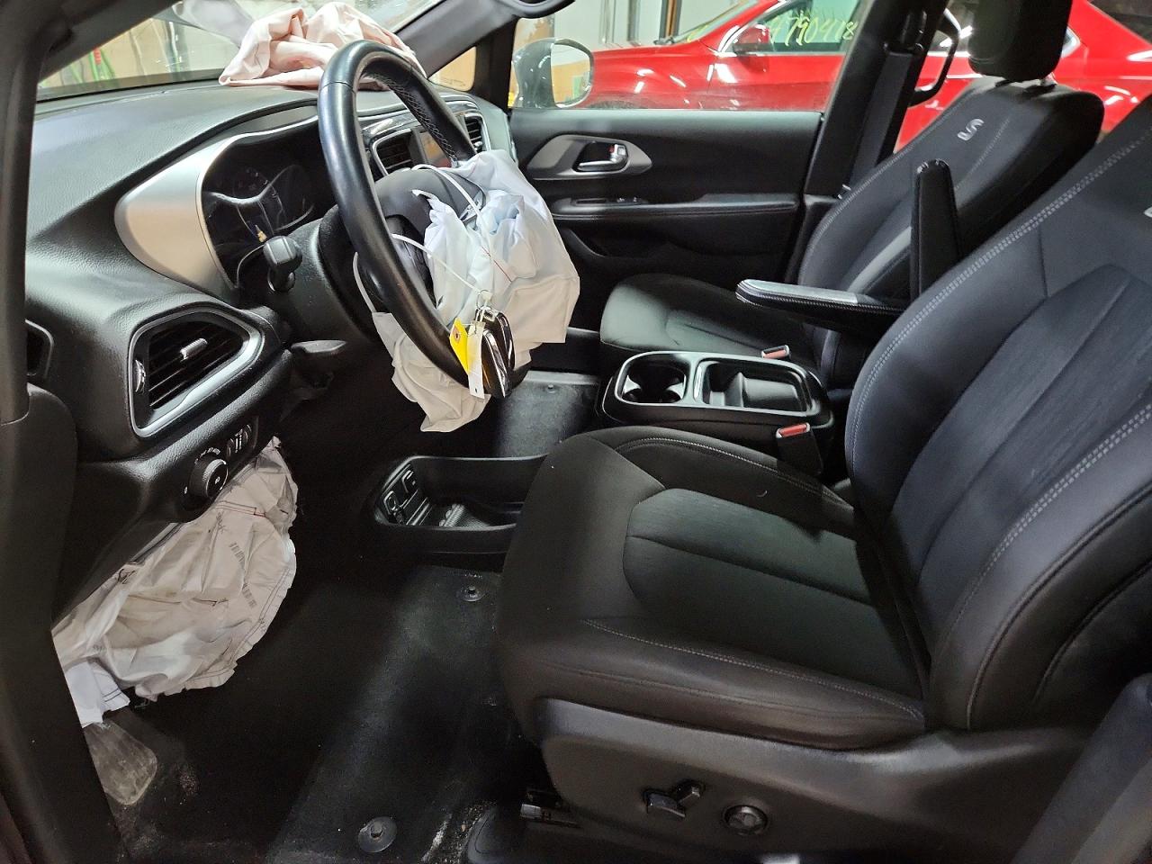 Chrysler Pacifica Touring Plus
