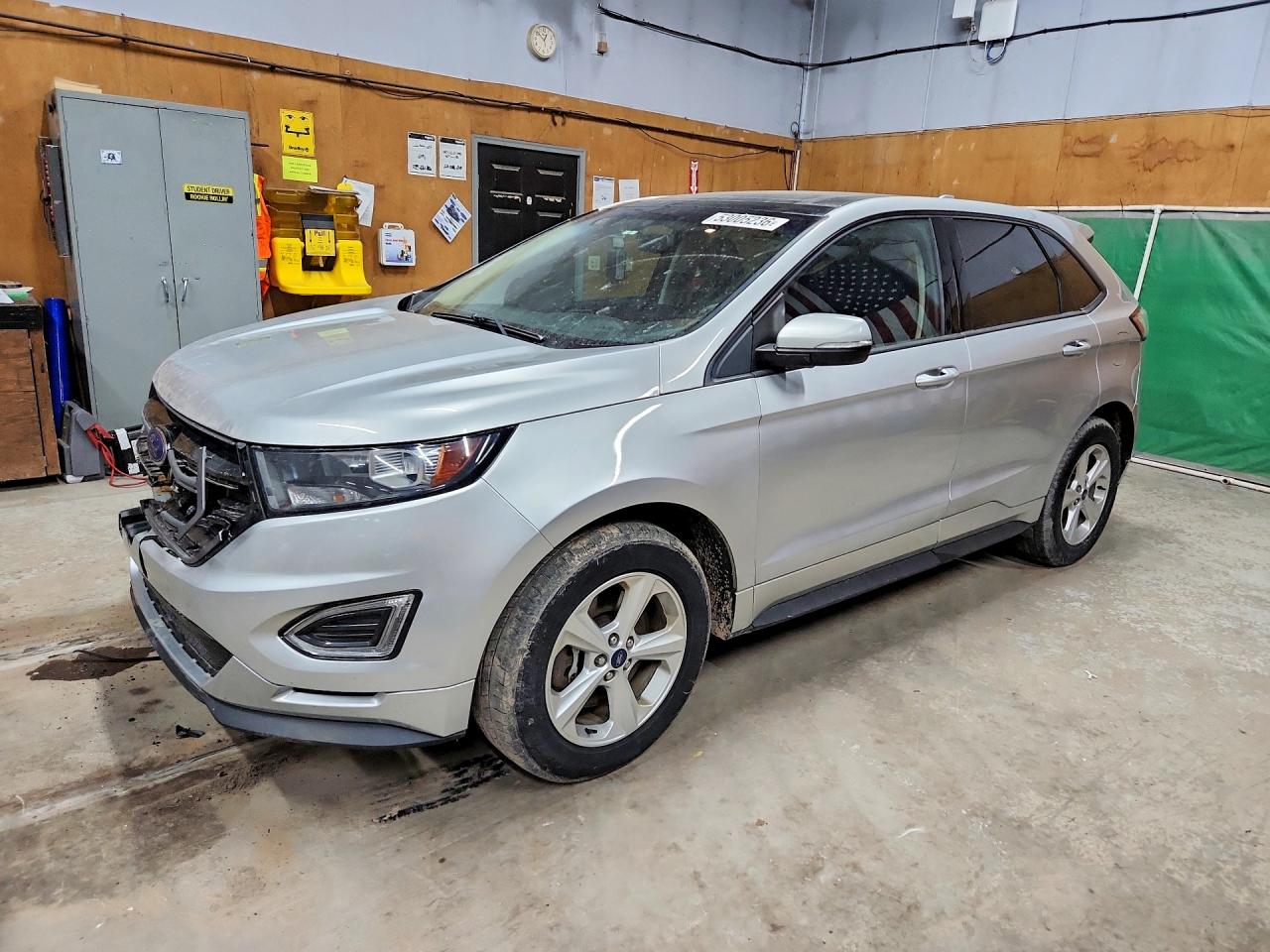 Salvage Ford Edge Image