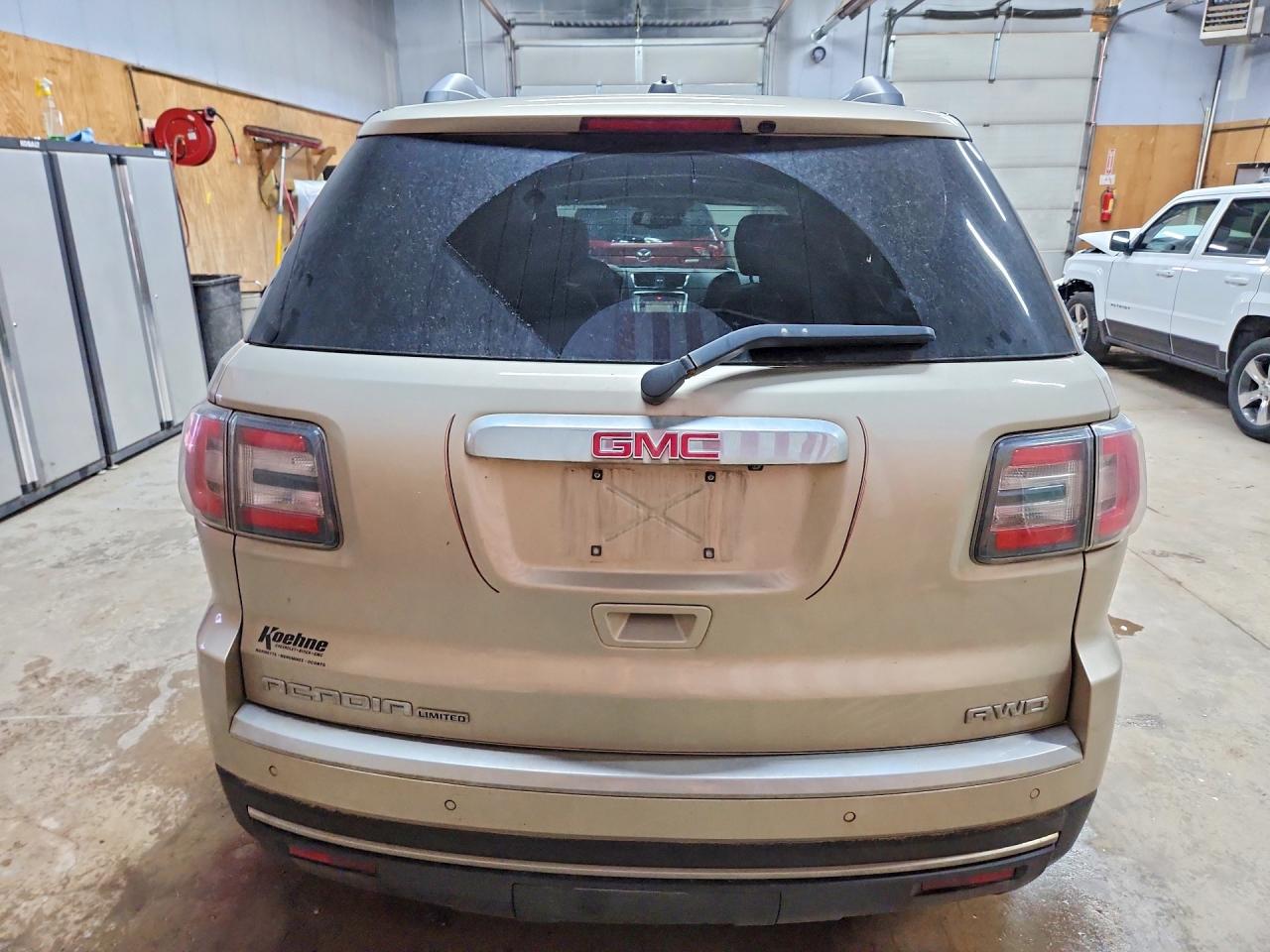 GMC Acadia Slt-2