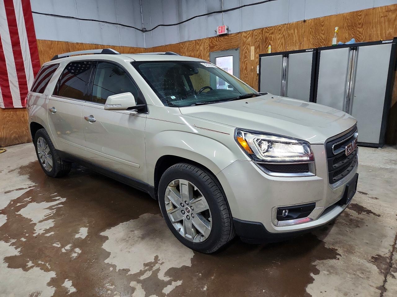 GMC Acadia Slt-2