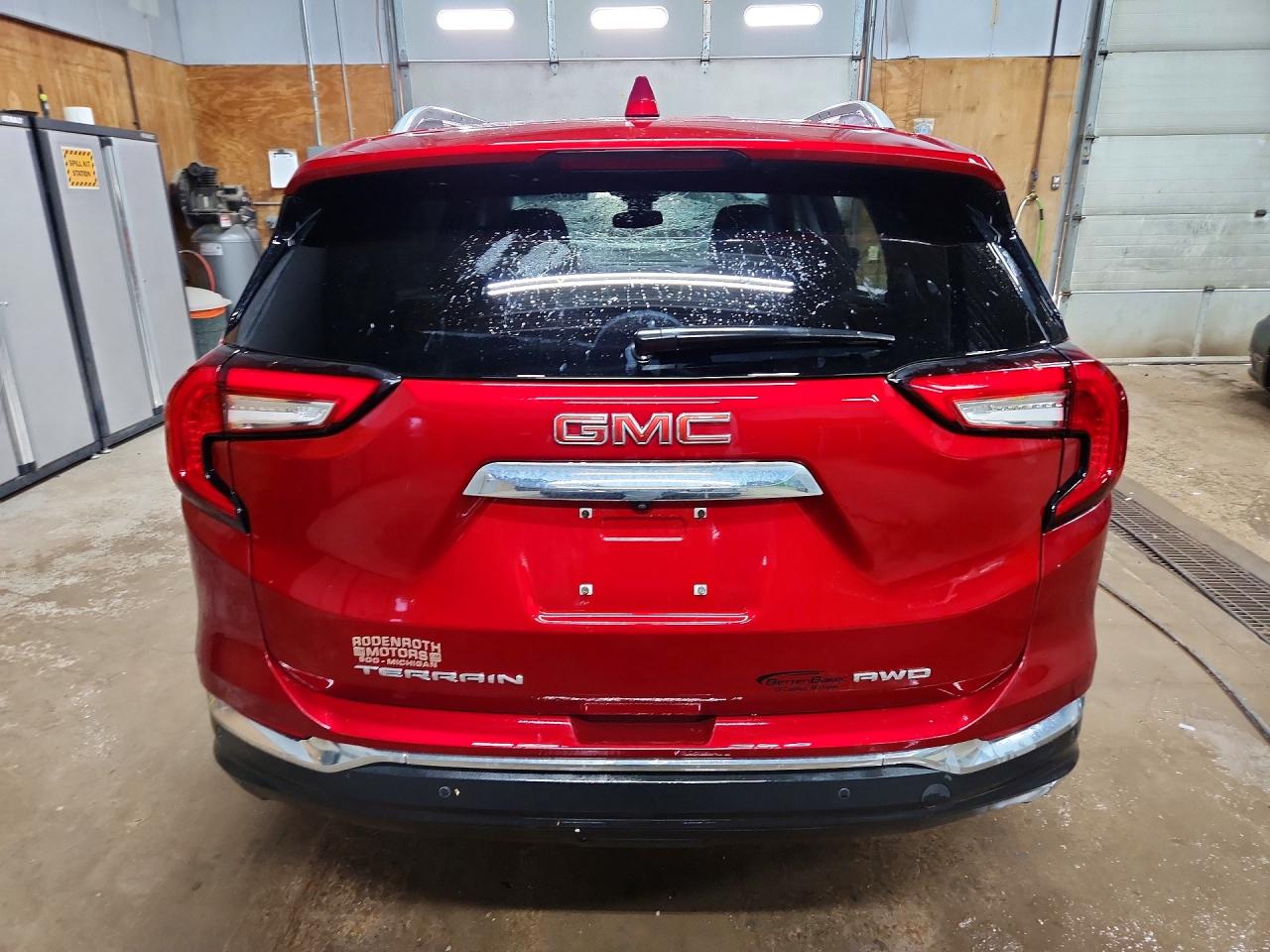 GMC Terrain Slt