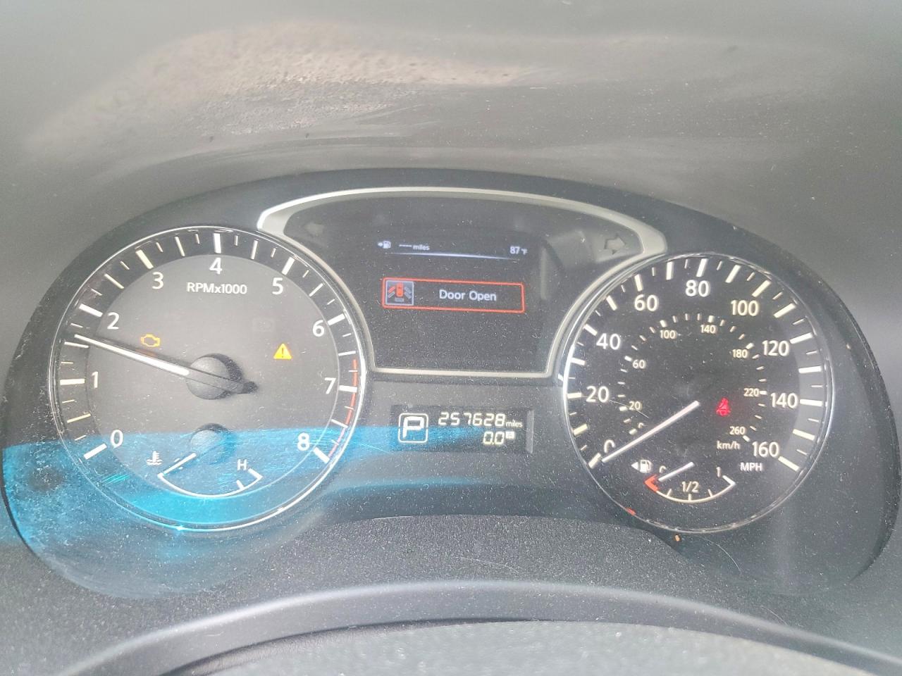 Nissan Pathfinder S