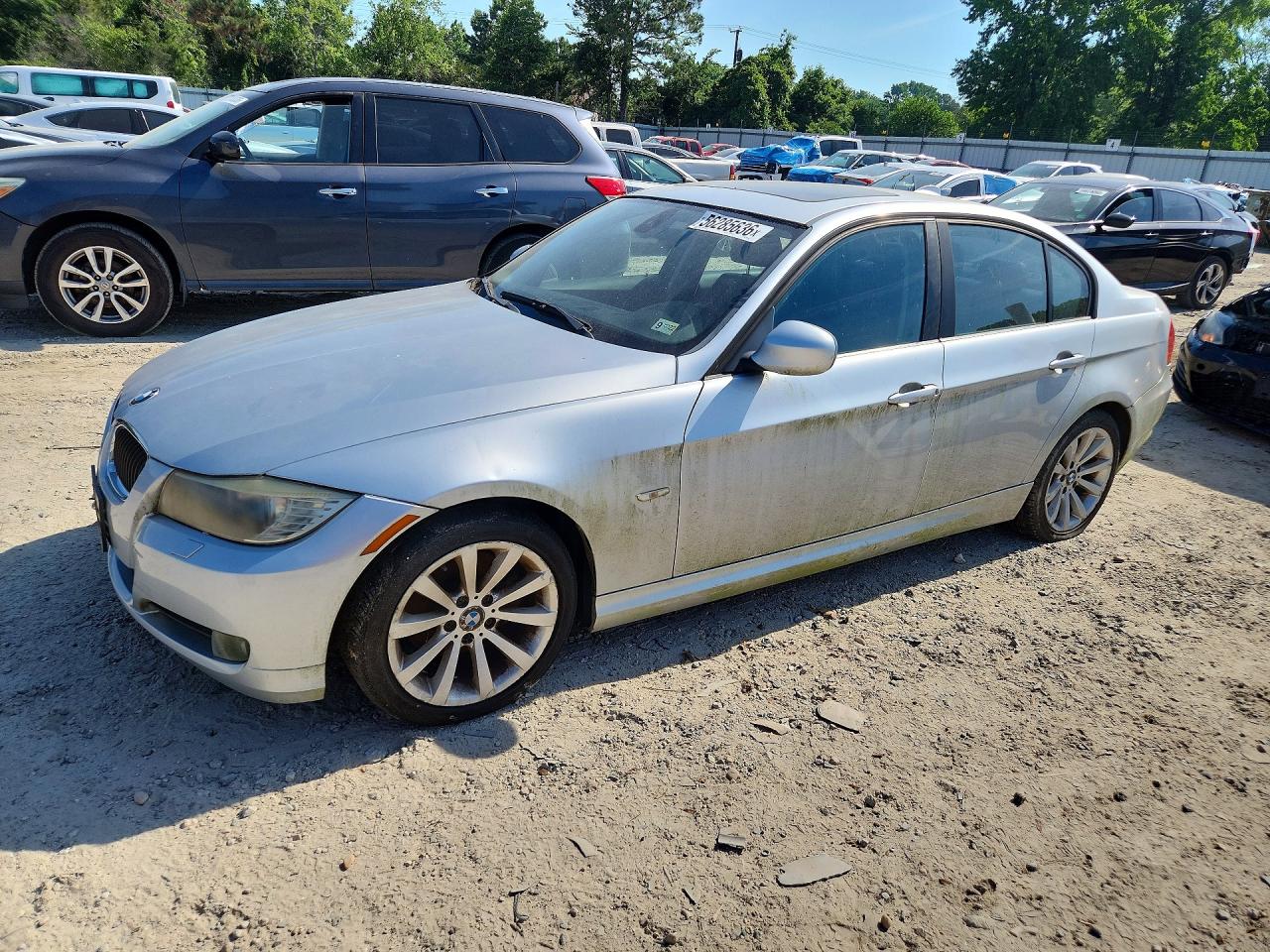 Salvage BMW 3 Series Image