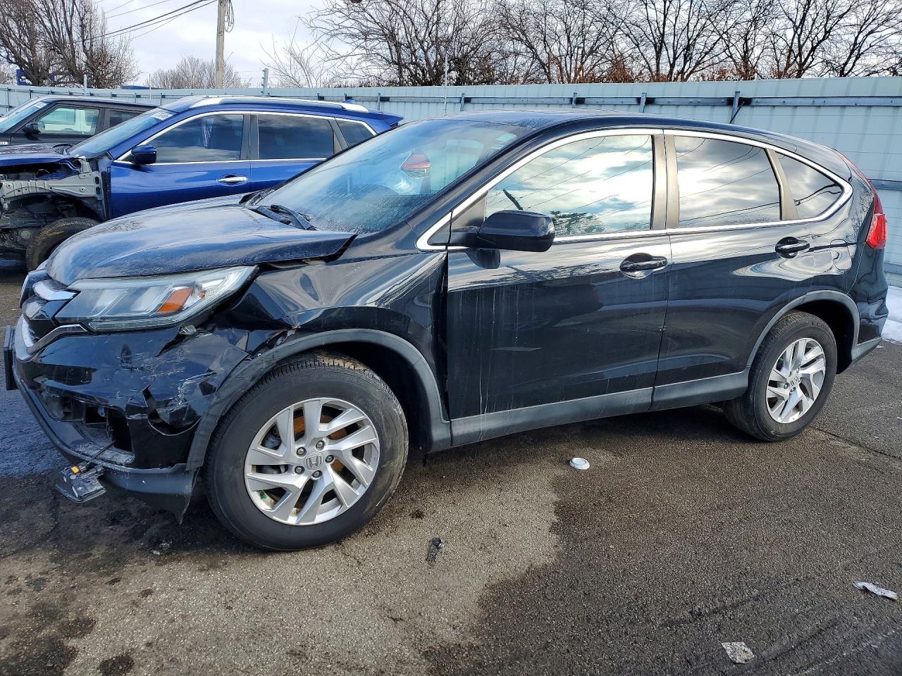 Salvage Honda Crv Image