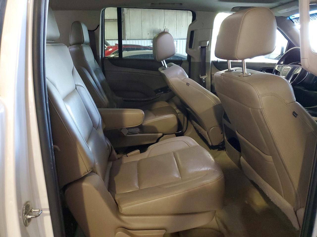 GMC Yukon K1500 Slt