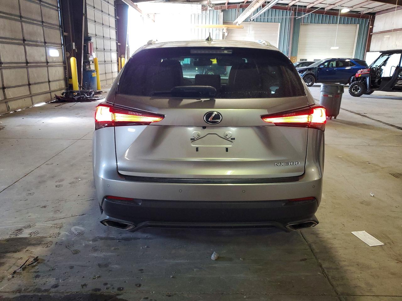 Lexus NX 300