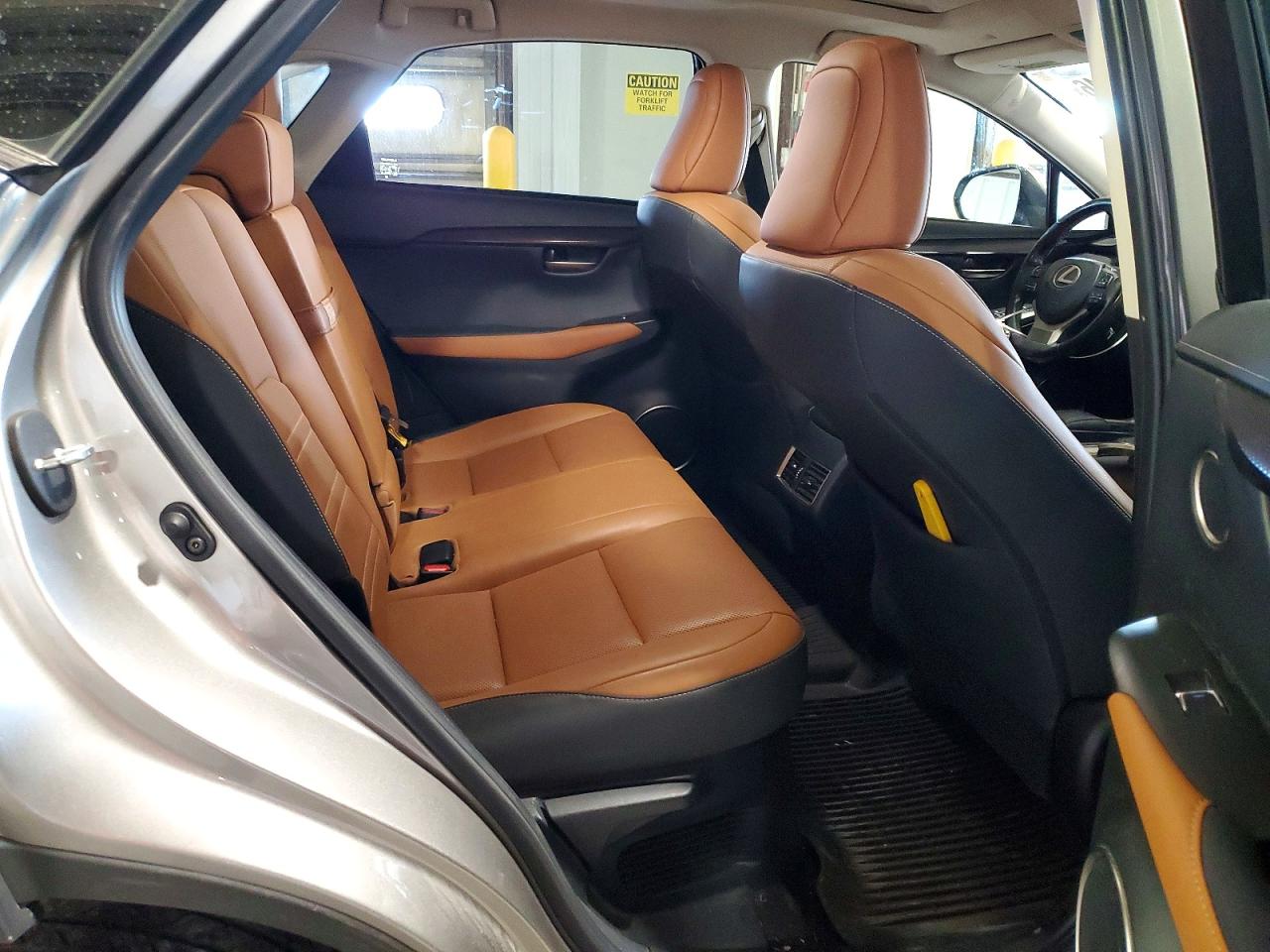 Lexus NX 300