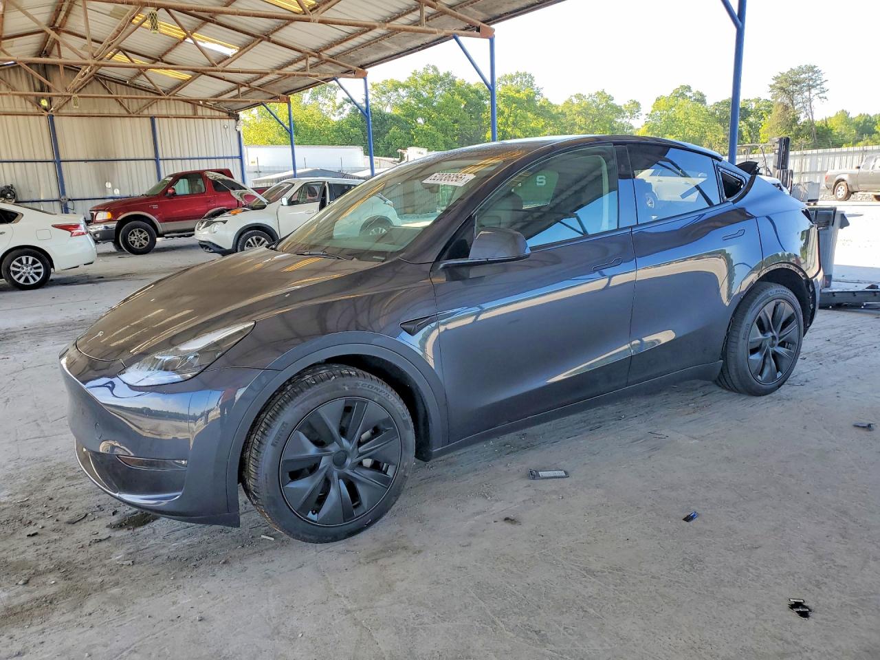 Salvage Tesla Model Y Image