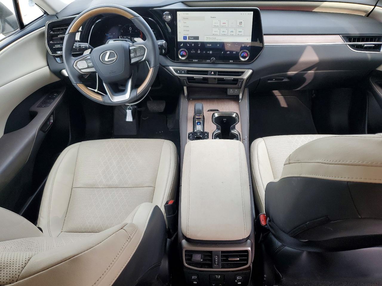 Lexus RX Premium+