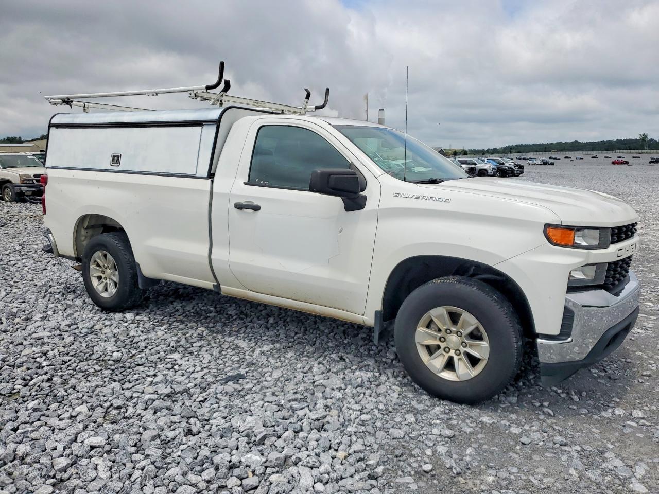 Chevrolet Silverado C1500