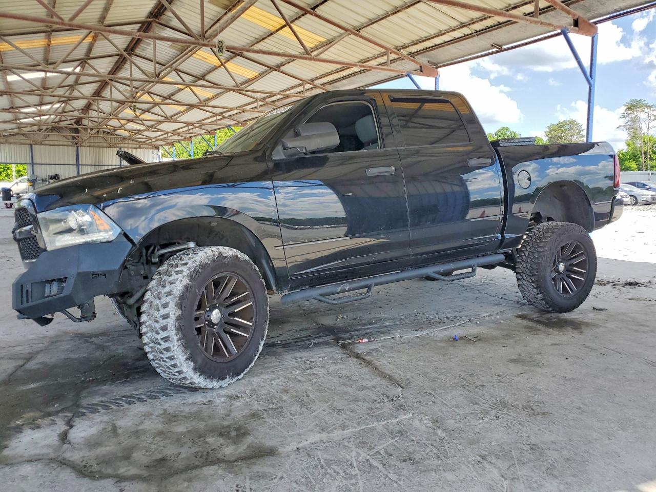 Salvage Ram 1500 Image