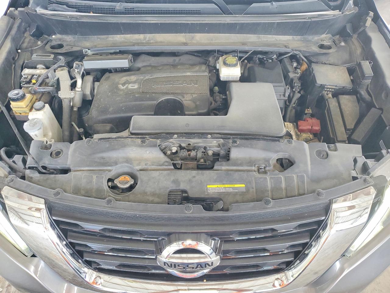 Nissan Pathfinder S