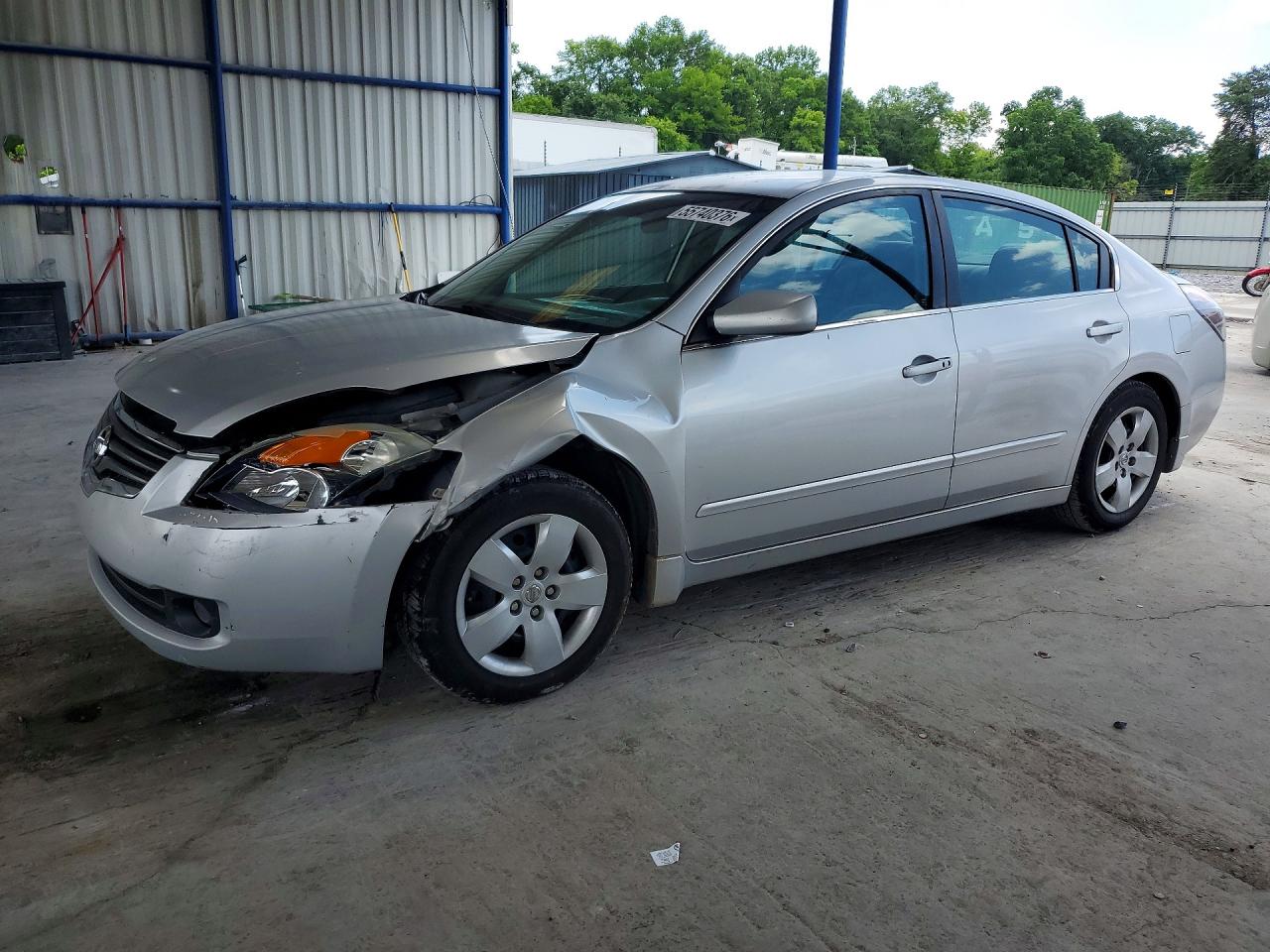 Salvage Nissan Altima Image