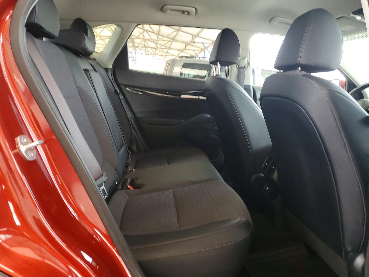 Kia Seltos S