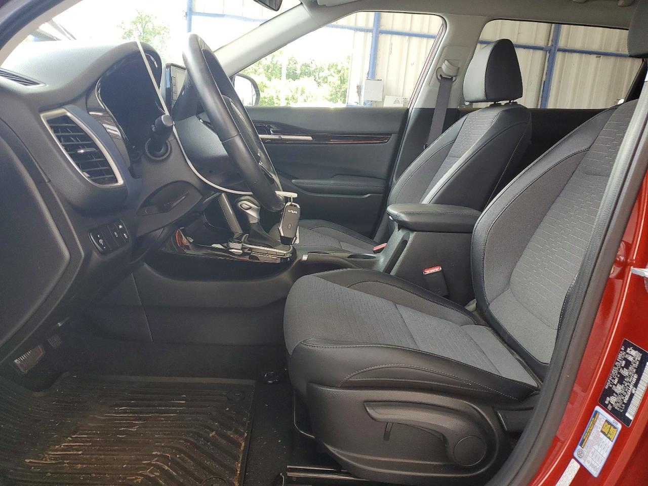 Kia Seltos S