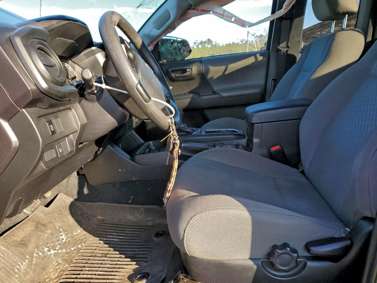 Toyota Tacoma Access Cab