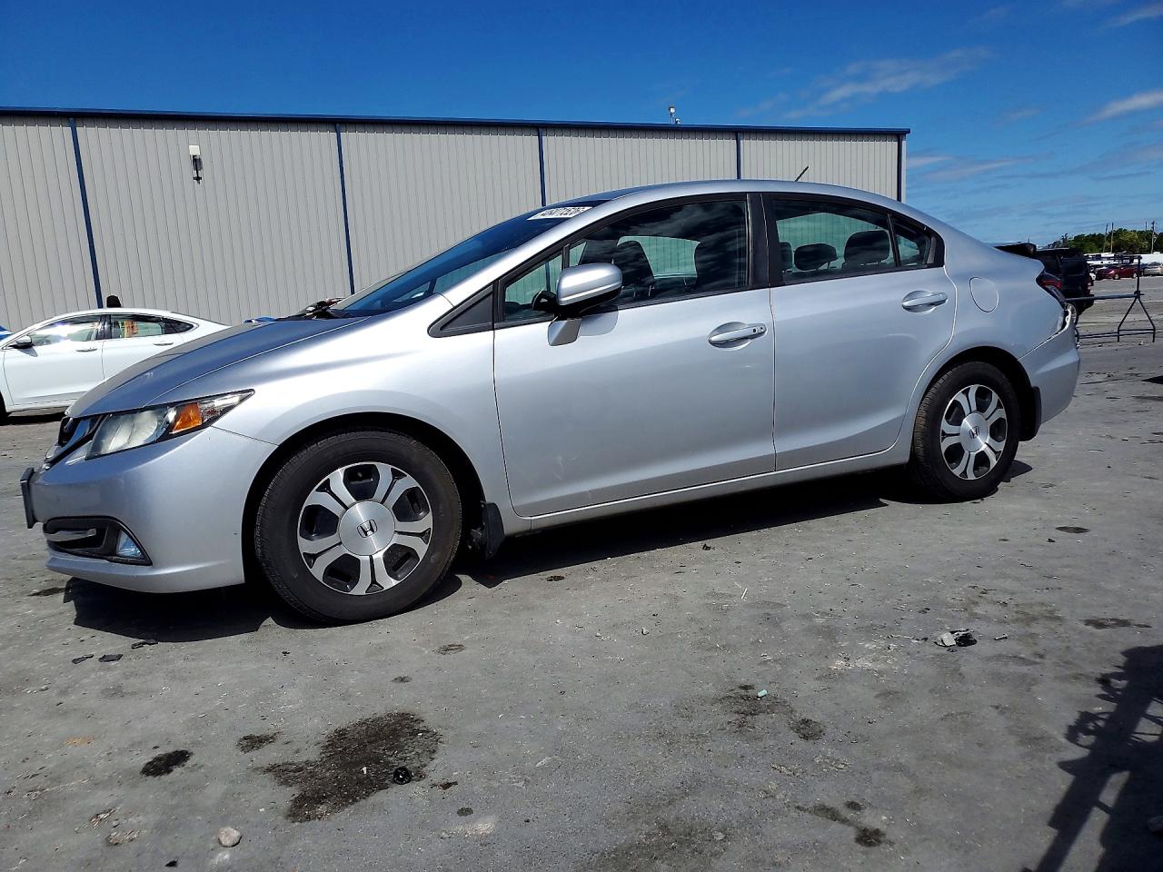 Salvage Honda Civic Image