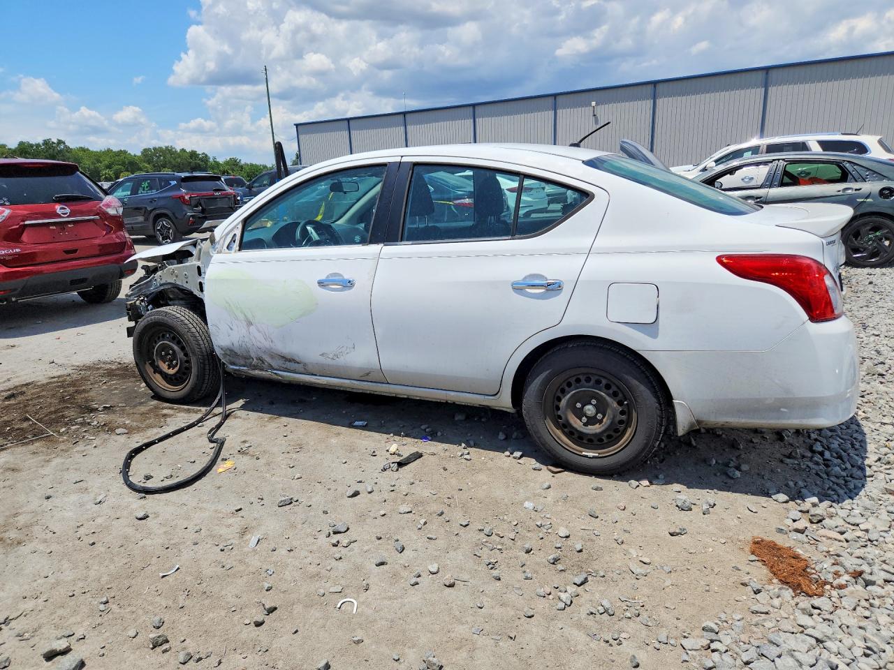 Nissan Versa 1.6 Sv