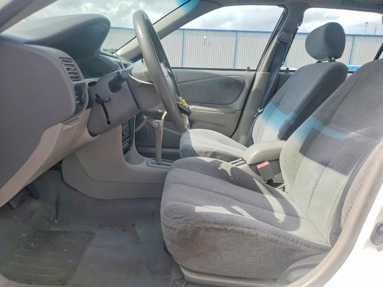 Chevrolet Prizm Base
