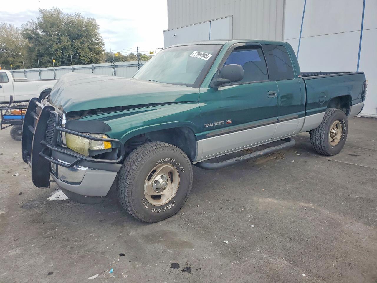 Salvage Dodge Ram 1500 Image