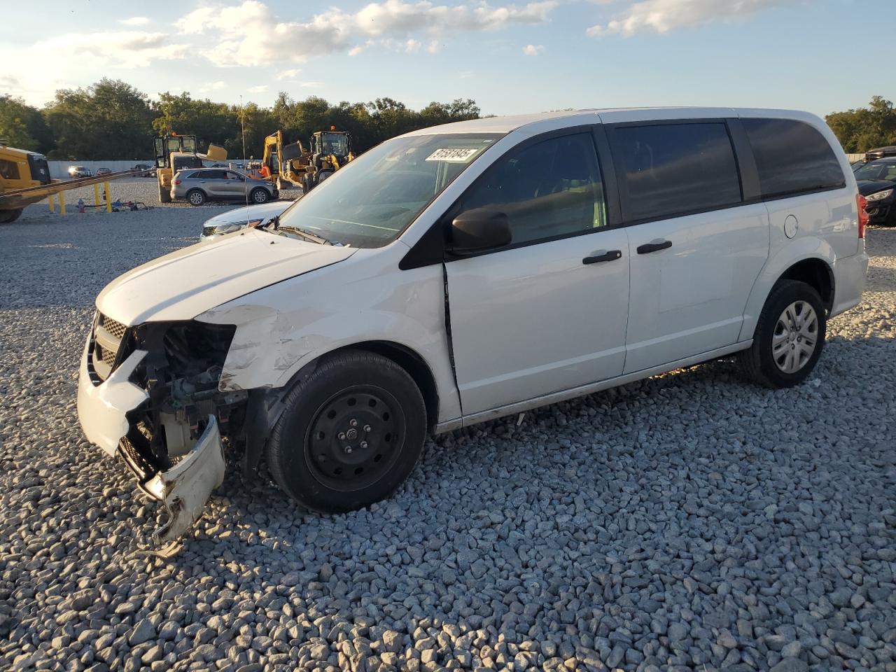 Salvage Dodge Caravan Image