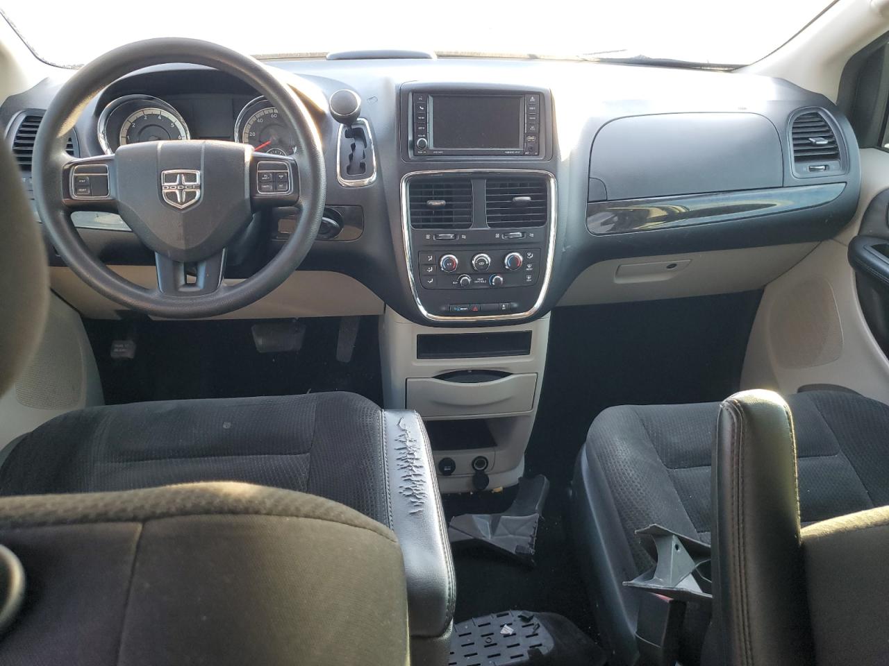 Dodge Caravan Se