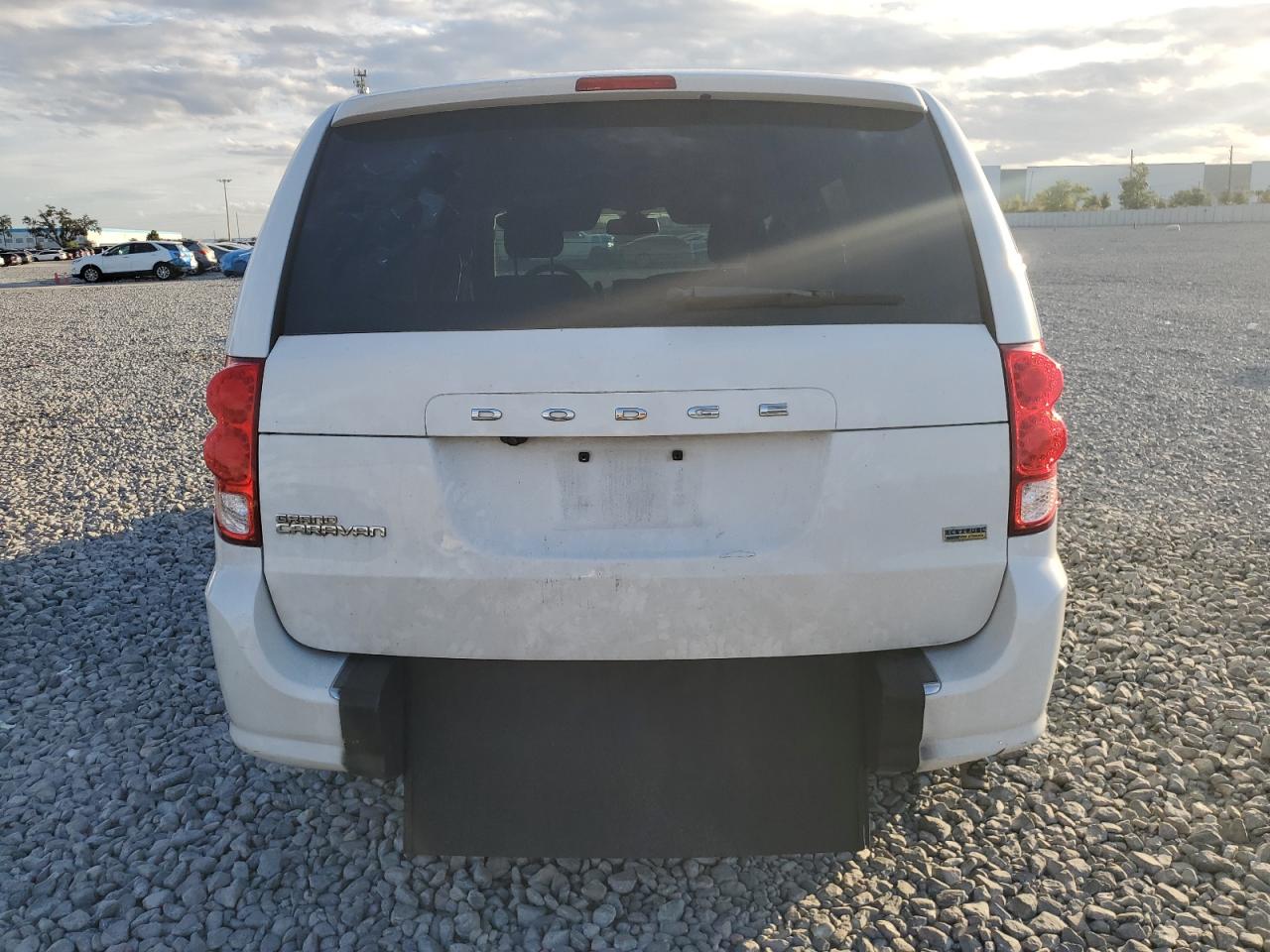 Dodge Caravan Se
