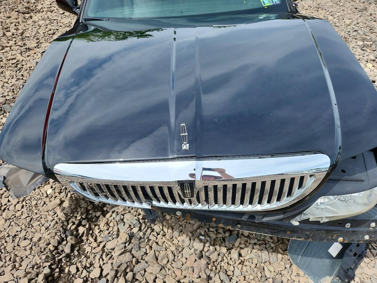 Lincoln Towncar Signature Limited