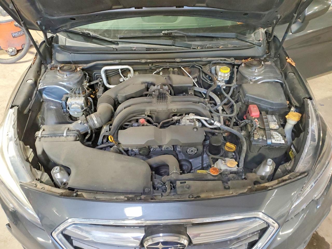 Subaru Legacy 2.5i Premium