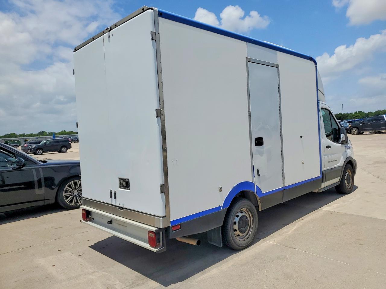 Ford Transit T-350