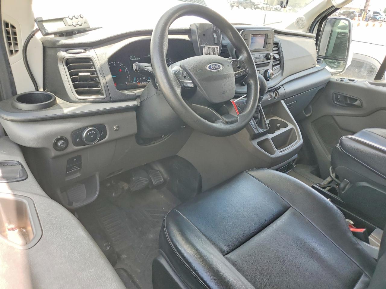 Ford Transit T-350