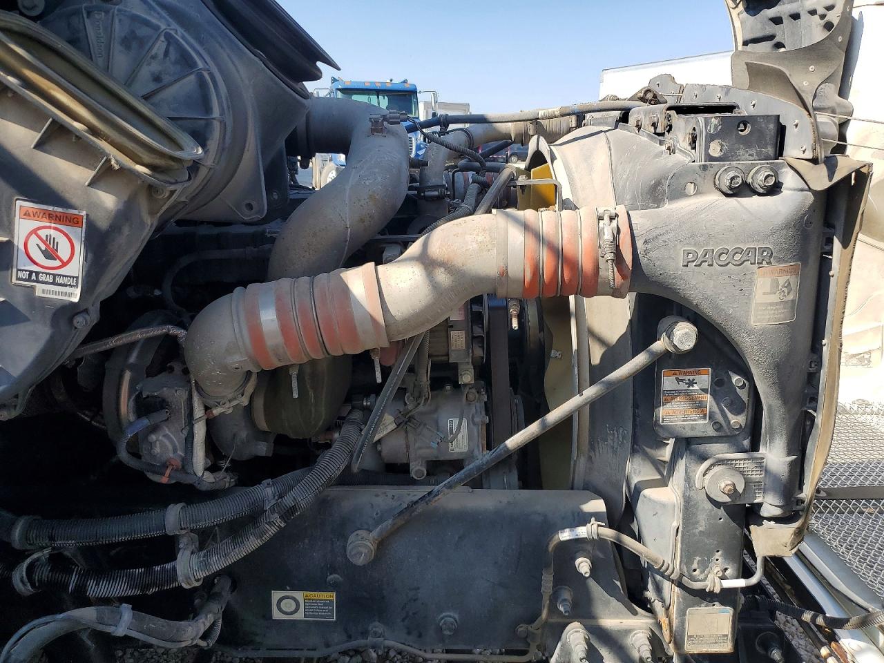 Kenworth T370