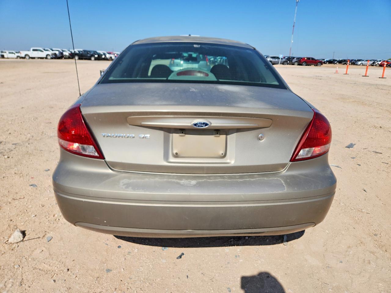 Ford Taurus Se