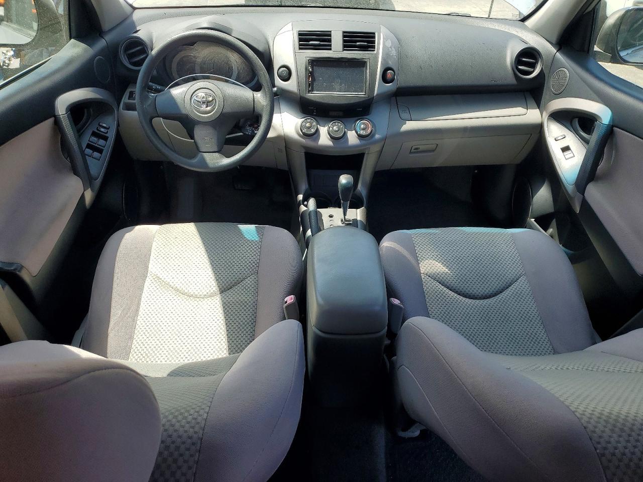 Toyota RAV4 Base
