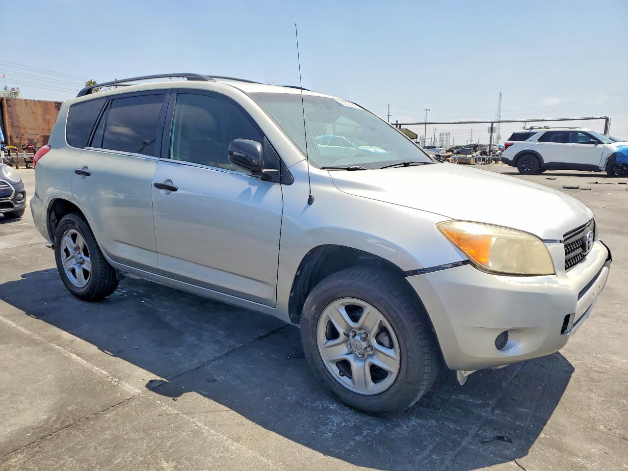 Toyota RAV4 Base
