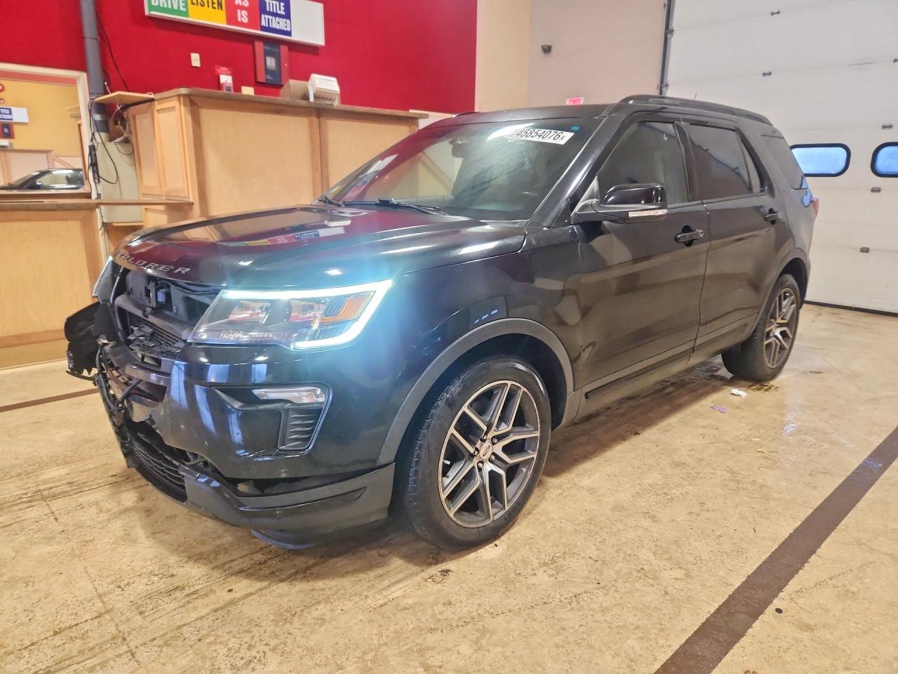 Salvage Ford Explorer Image