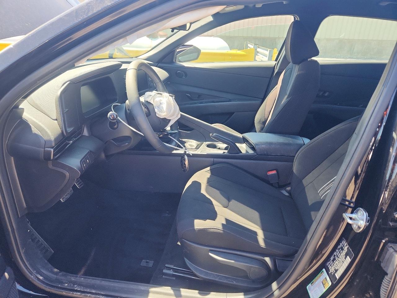 Hyundai ELANTRA Sel Sport