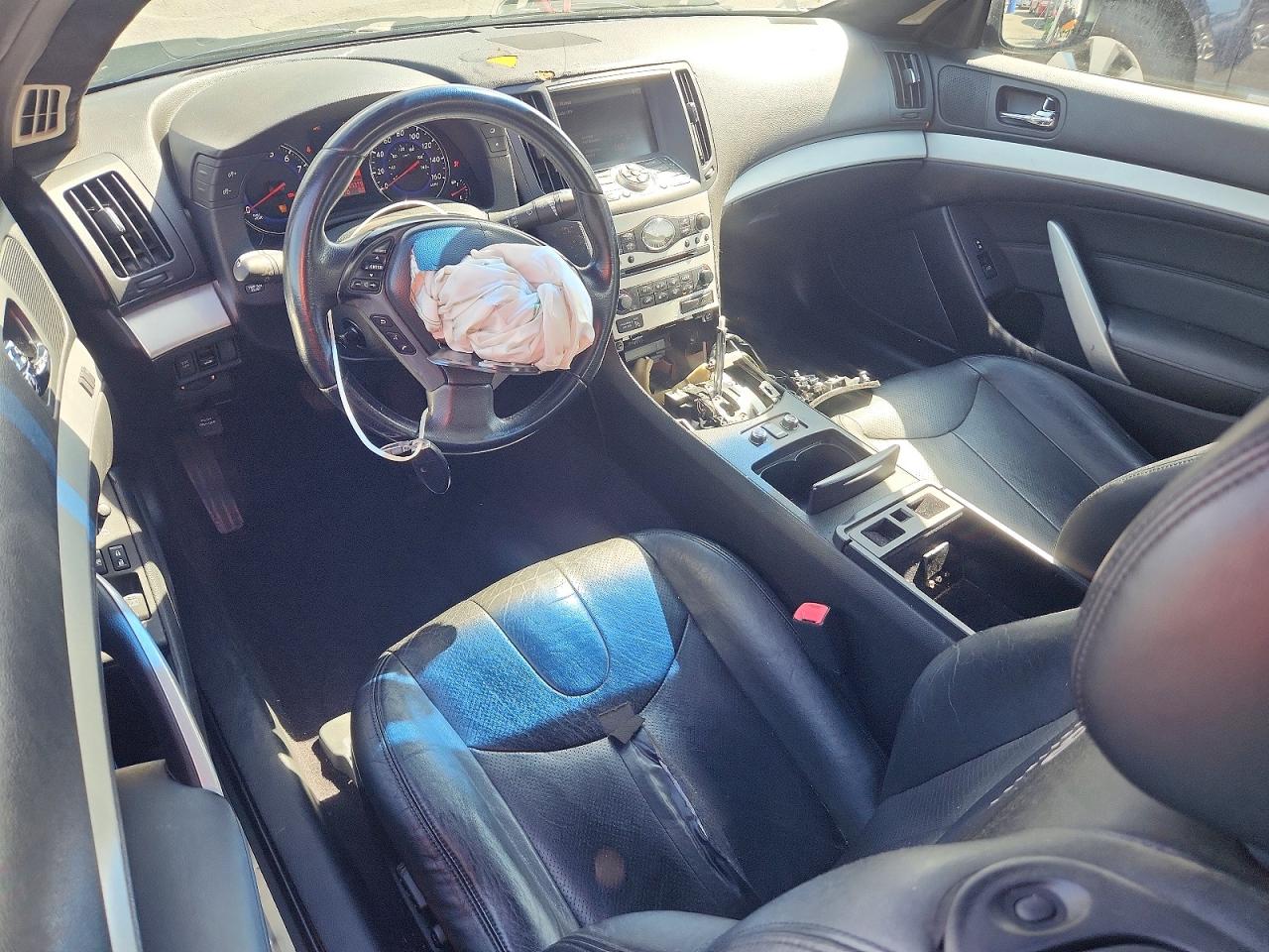 INFINITI G37 X