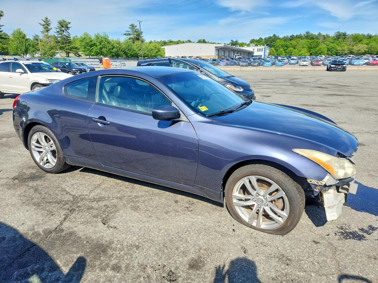 INFINITI G37 X