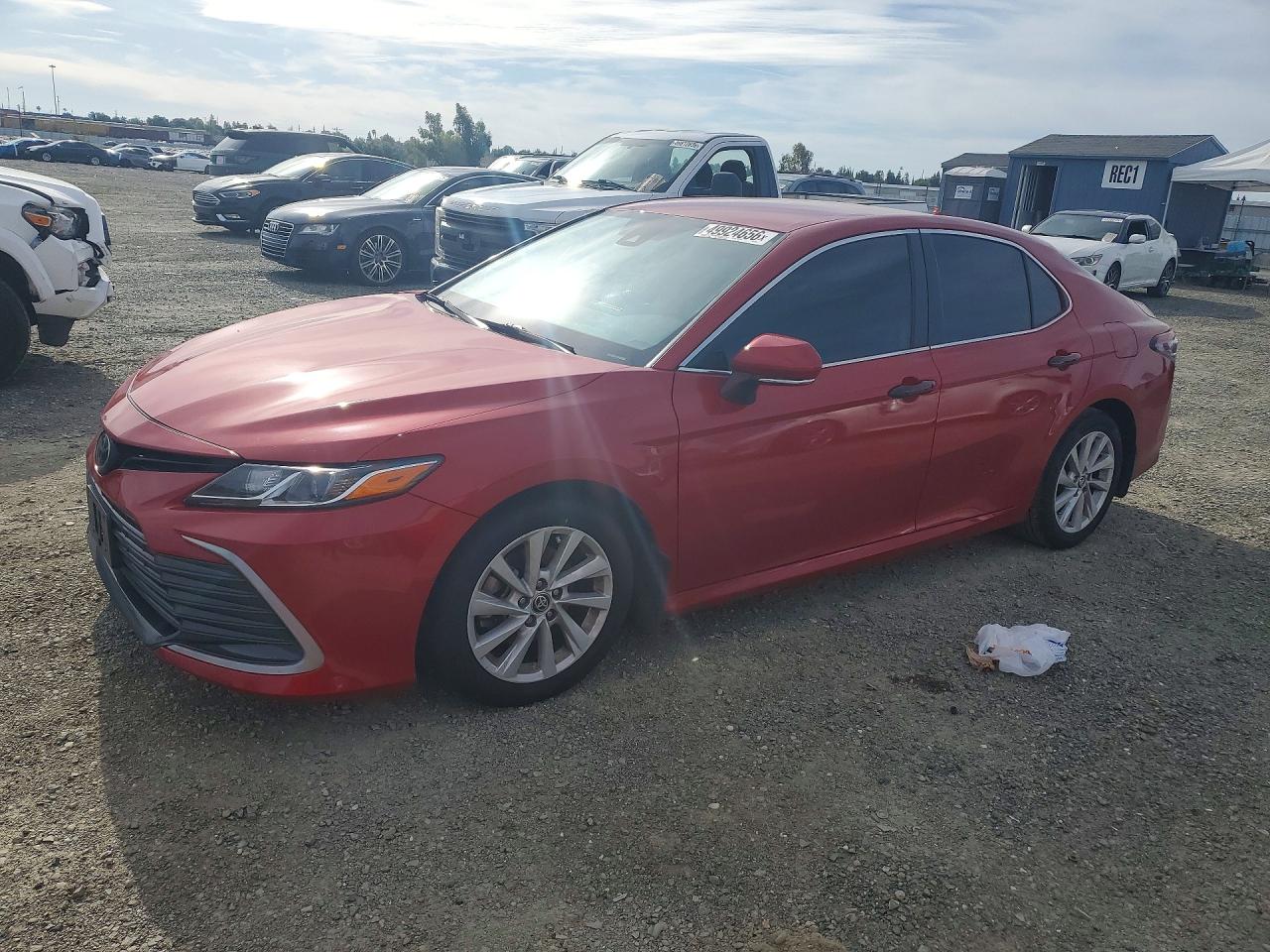 Salvage Toyota Camry Image