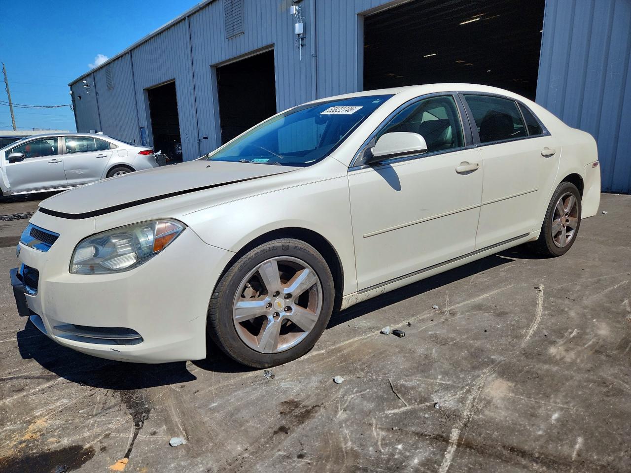 Salvage Chevrolet Malibu Image