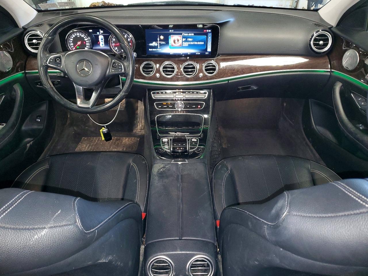 Mercedes-Benz E-Class 300