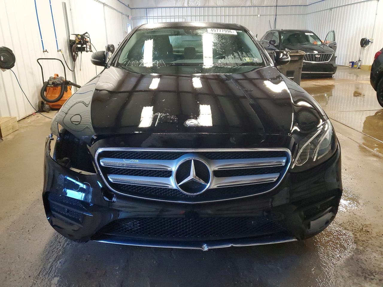 Mercedes-Benz E-Class 300