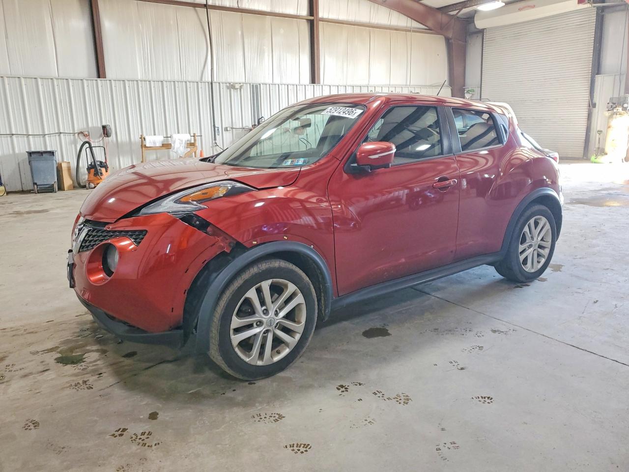Salvage Nissan JUKE Image
