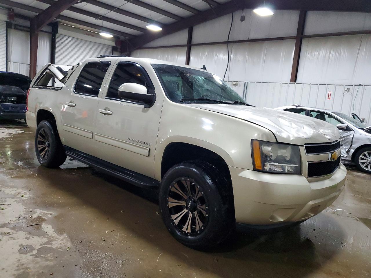 Chevrolet Suburban K1500 Lt