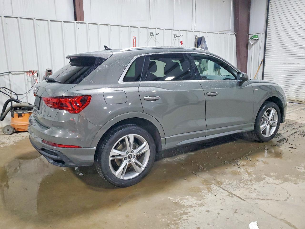 Audi Q3 Premium Plus S Line 45