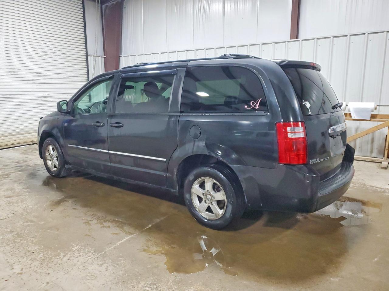 Dodge Caravan Sxt